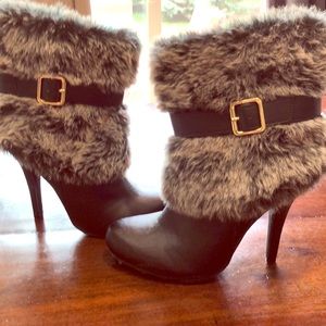 Heeled boots